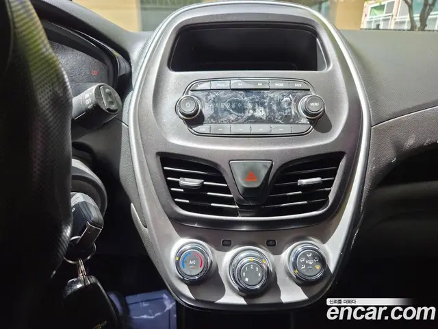 Chevrolet Spark 2016 1.0 механика, миниатюра 12