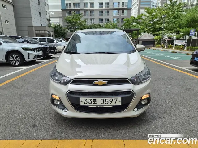 Chevrolet Spark 2016 1.0 автомат (гидро), миниатюра 2