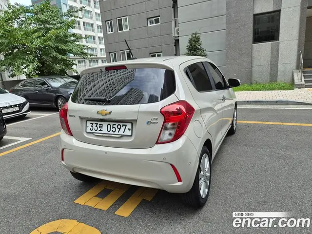 Chevrolet Spark 2016 1.0 автомат (гидро), миниатюра 4