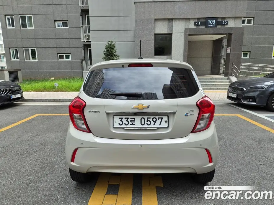 Chevrolet Spark 2016 1.0 автомат (гидро), фото 5