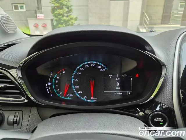 Chevrolet Spark 2016 1.0 автомат (гидро), миниатюра 7