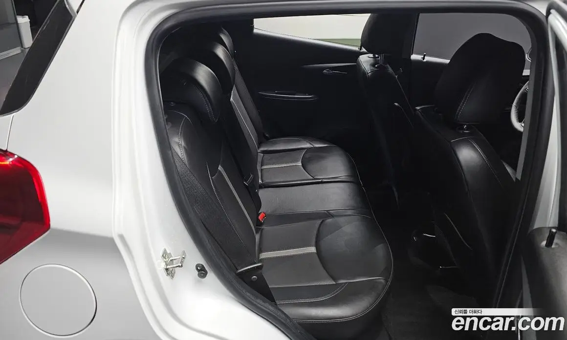 Chevrolet Spark 2021 1.0 автомат (гидро), фото 11