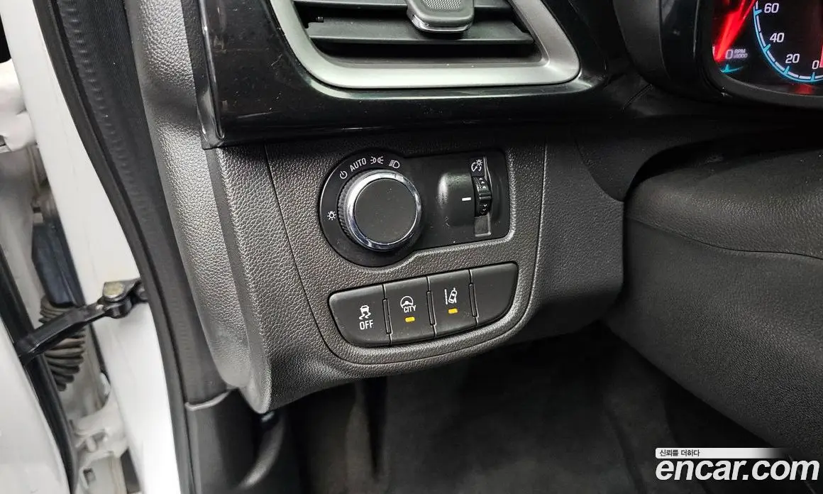 Chevrolet Spark 2021 1.0 автомат (гидро), фото 17