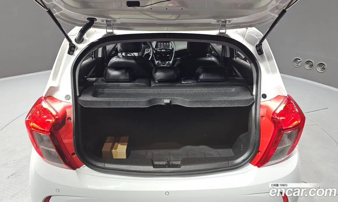 Chevrolet Spark 2021 1.0 автомат (гидро), фото 20