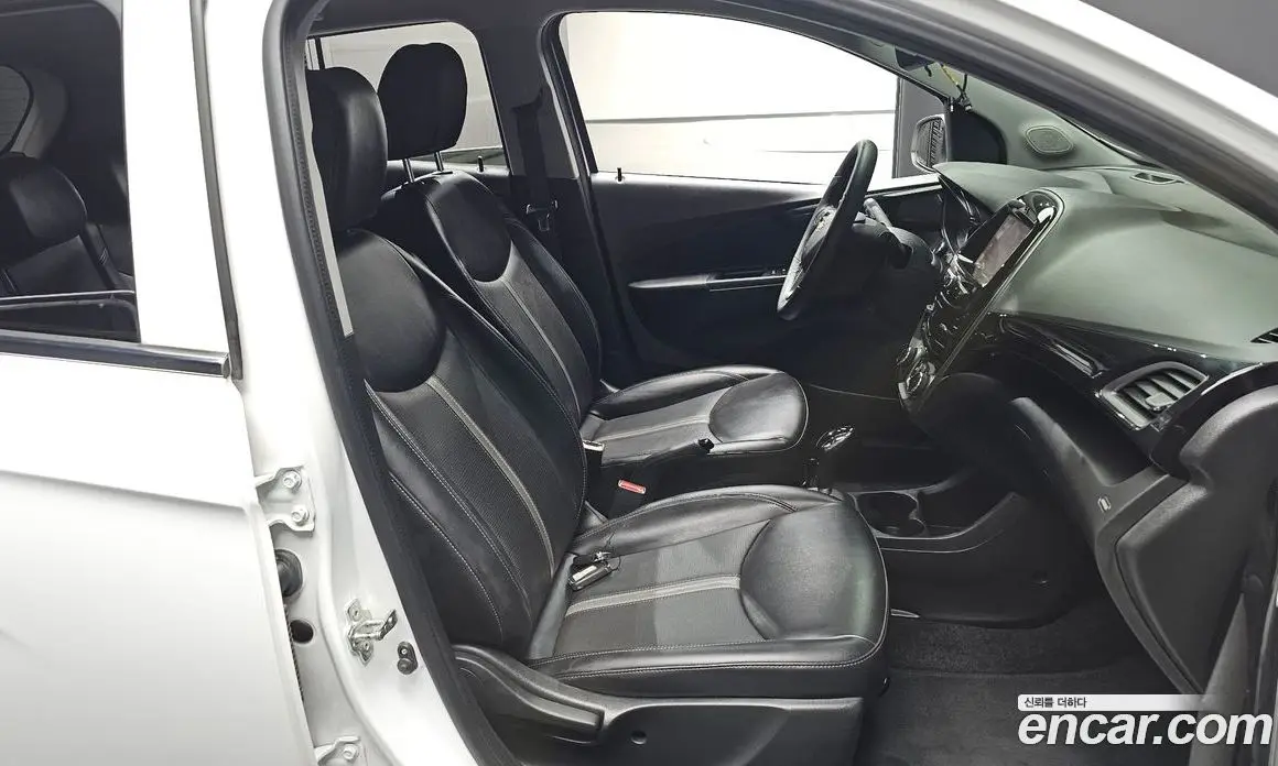 Chevrolet Spark 2021 1.0 автомат (гидро), фото 10
