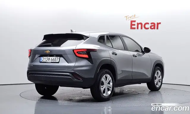 Chevrolet Trax 2024 1.2 автомат (гидро), миниатюра 2