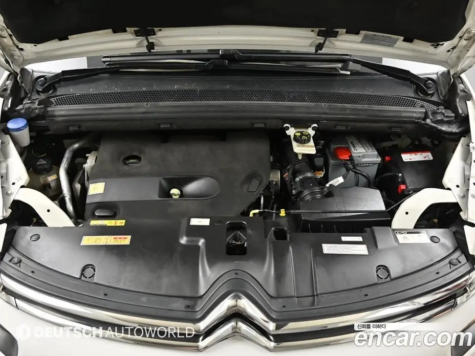 Citroen C4 Spacetourer 2019 2.0 автомат (гидро), фото 6