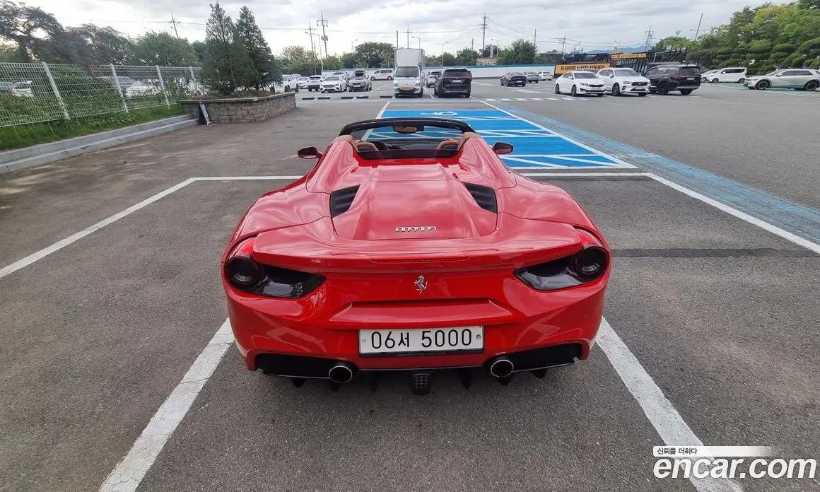 Ferrari 488 2018 3.9 автомат (гидро), фото 17