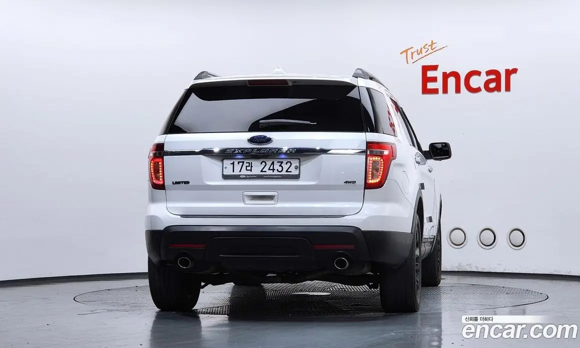 Ford Explorer 2014 3.5 автомат (гидро), фото 4 Ford Explorer 2014 3.5 автомат (гидро), фото 4