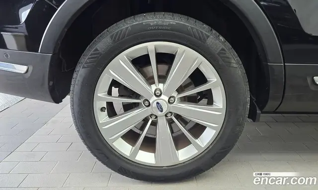 Ford Explorer 2018 2.3 автомат (гидро), миниатюра 5
