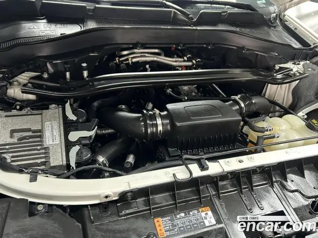 Ford Explorer 2022 3.0 автомат (гидро), миниатюра 5 Ford Explorer 2022 3.0 автомат (гидро), миниатюра 5