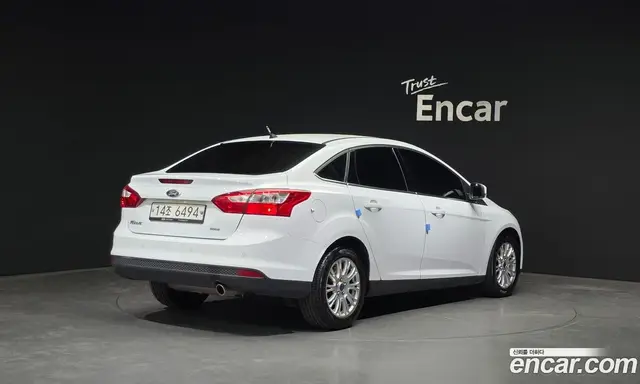 Ford Focus 2015 2.0 автомат (гидро), миниатюра 2 Ford Focus 2015 2.0 автомат (гидро), миниатюра 2