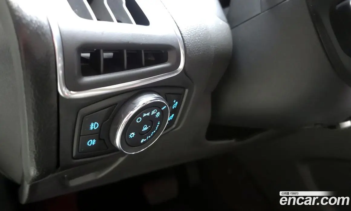 Ford Focus 2015 2.0 автомат (гидро), фото 15 Ford Focus 2015 2.0 автомат (гидро), фото 15