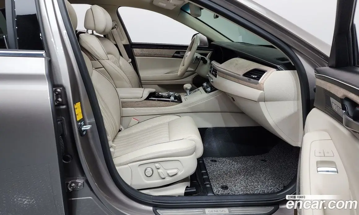 Genesis G90 2019 3.8 автомат (гидро), фото 11 Genesis G90 2019 3.8 автомат (гидро), фото 11