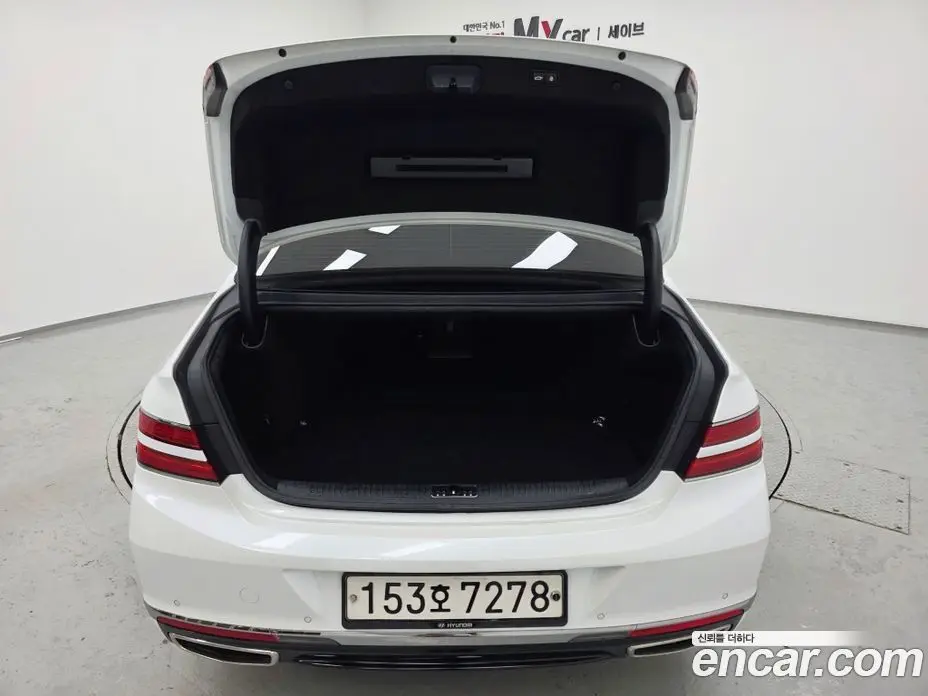 Genesis G90 2020 3.8 автомат (гидро), фото 18 Genesis G90 2020 3.8 автомат (гидро), фото 18