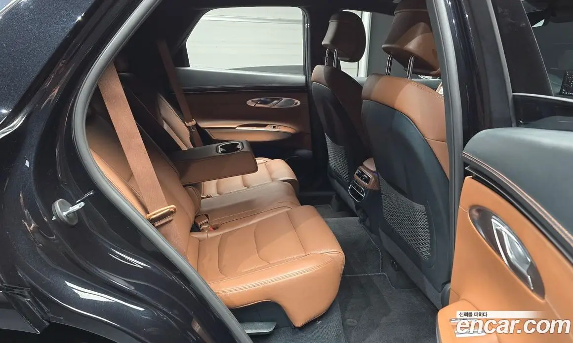 Genesis GV70 2021 2.5 автомат (гидро), фото 12