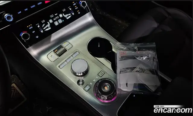 Genesis GV70 2024 3.5 автомат (гидро), миниатюра 9 Genesis GV70 2024 3.5 автомат (гидро), миниатюра 9