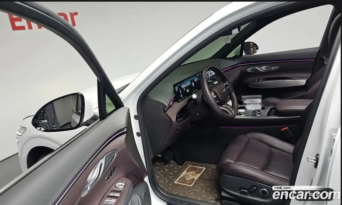 Genesis GV70 2024 3.5 автомат (гидро), фото 10 Genesis GV70 2024 3.5 автомат (гидро), фото 10