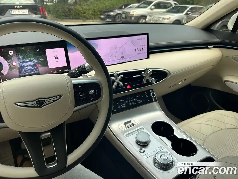 Genesis GV70 2024 2.5 автомат (гидро), фото 9