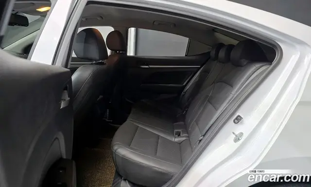 Hyundai Avante 2019 1.6 автомат (гидро), миниатюра 12