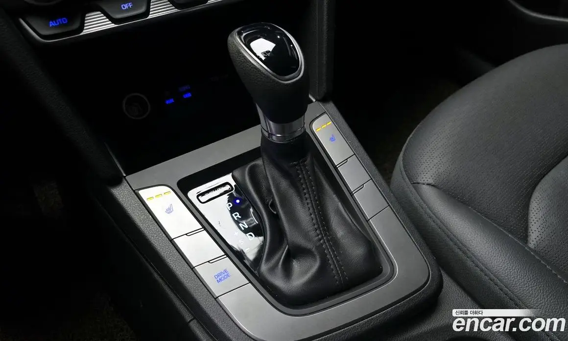 Hyundai Avante 2019 1.6 автомат (гидро), фото 9