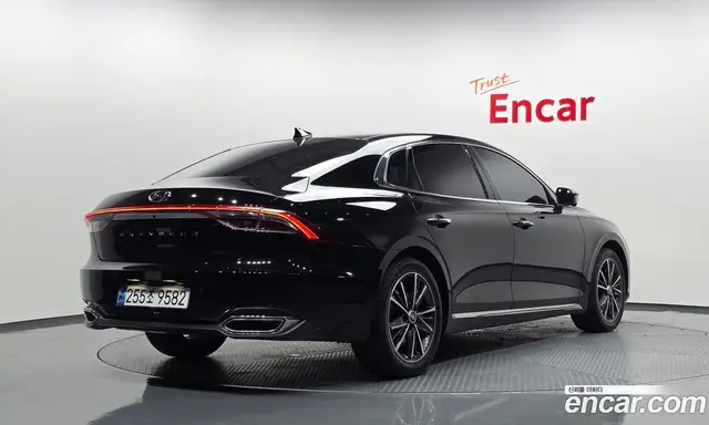 Hyundai Grandeur 2022 2.5 автомат (гидро), миниатюра 2