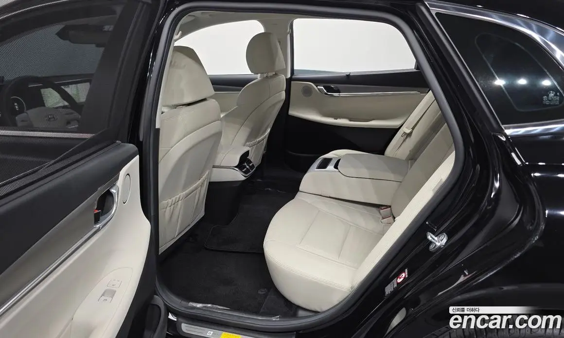 Hyundai Grandeur 2022 2.5 автомат (гидро), фото 11