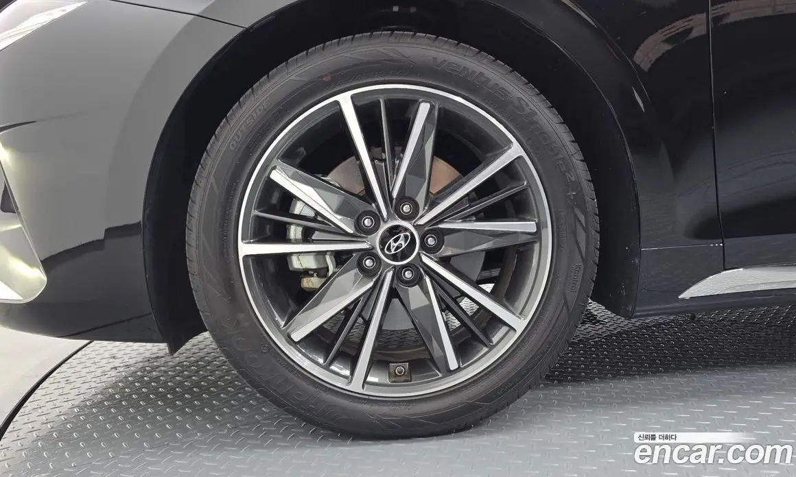 Hyundai Grandeur 2022 2.5 автомат (гидро), фото 5