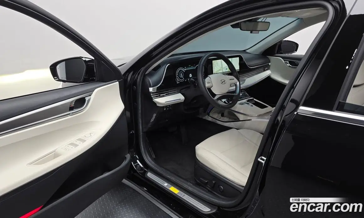 Hyundai Grandeur 2022 2.5 автомат (гидро), фото 10
