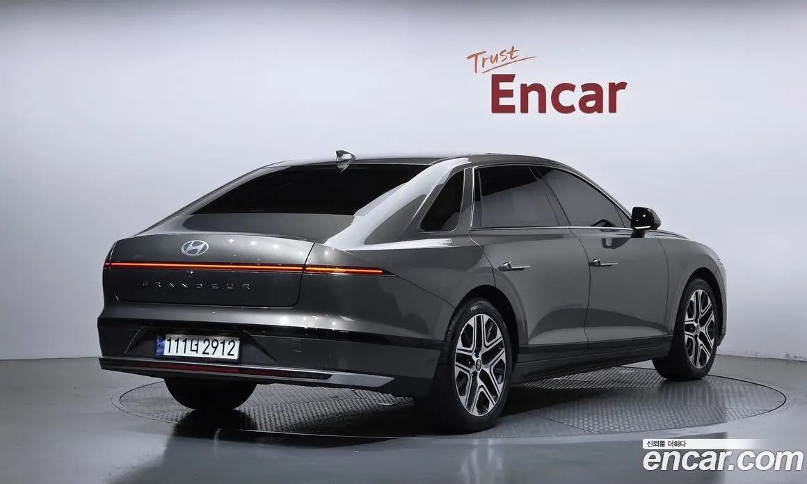 Hyundai Grandeur 2023 1.6 автомат (гидро), фото 2 Hyundai Grandeur 2023 1.6 автомат (гидро), фото 2