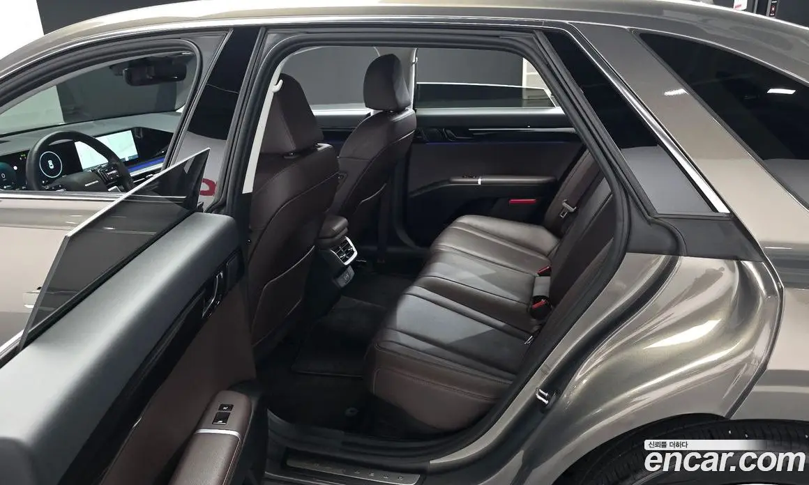 Hyundai Grandeur 2023 1.6 автомат (гидро), фото 12 Hyundai Grandeur 2023 1.6 автомат (гидро), фото 12