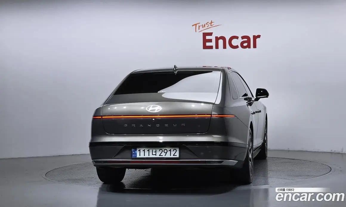 Hyundai Grandeur 2023 1.6 автомат (гидро), фото 4 Hyundai Grandeur 2023 1.6 автомат (гидро), фото 4