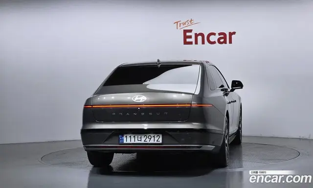 Hyundai Grandeur 2023 1.6 автомат (гидро), миниатюра 4 Hyundai Grandeur 2023 1.6 автомат (гидро), миниатюра 4