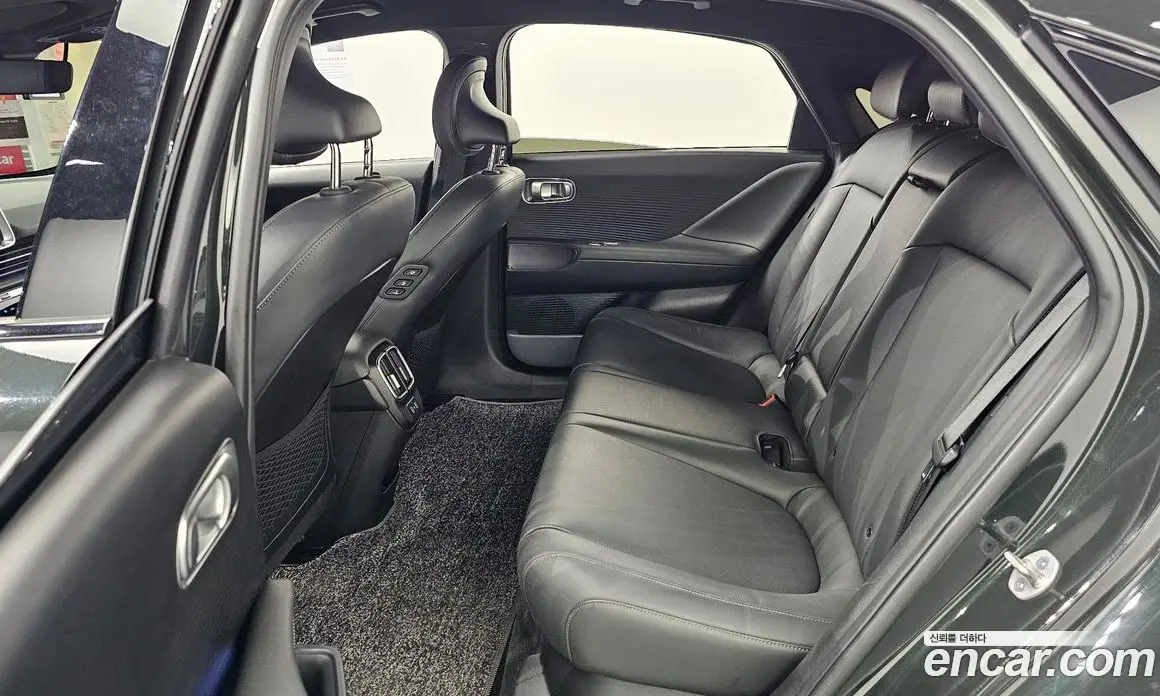 Hyundai Ioniq 6 2022 0.1 автомат (гидро), фото 12
