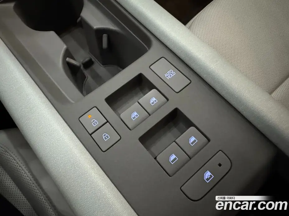 Hyundai Ioniq 6 2023 0.1 автомат (гидро), фото 19