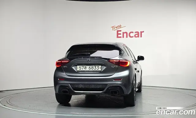 Infiniti Q30 2017 2.0 автомат (гидро), миниатюра 4 Infiniti Q30 2017 2.0 автомат (гидро), миниатюра 4