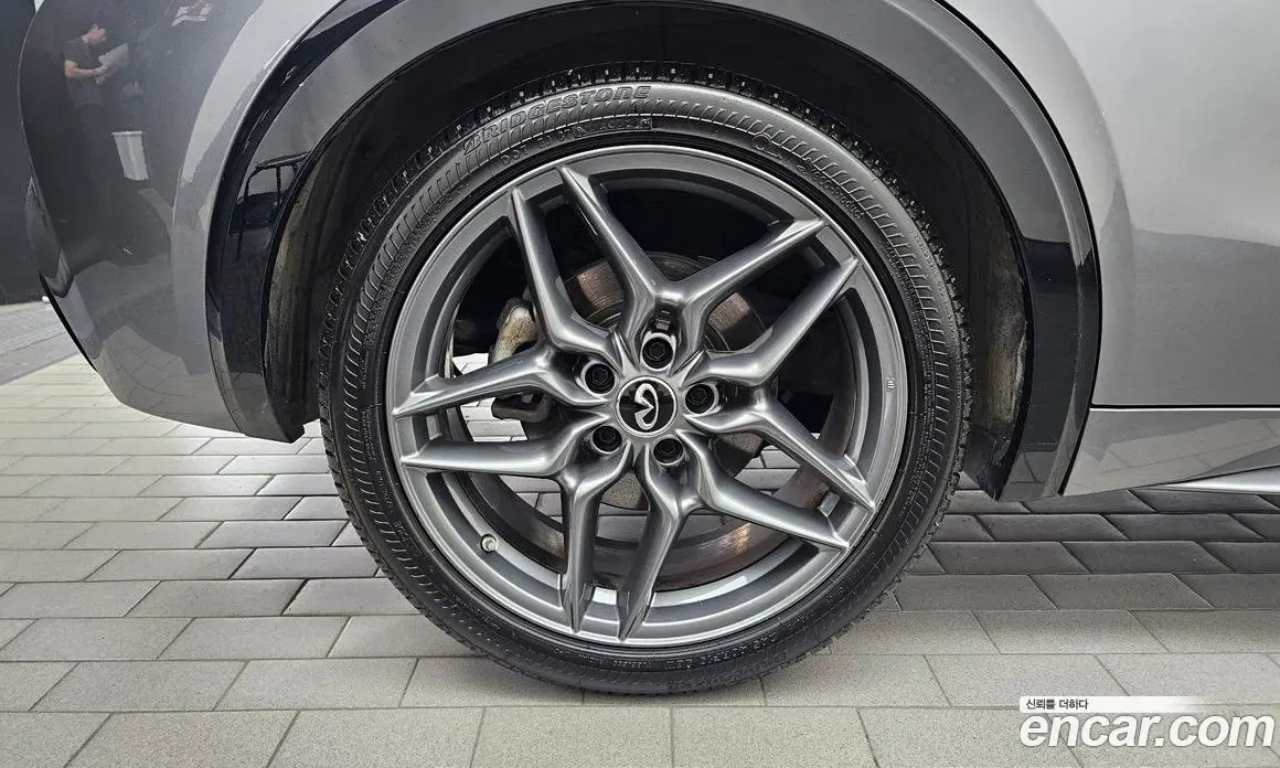 Infiniti Q30 2017 2.0 автомат (гидро), фото 5 Infiniti Q30 2017 2.0 автомат (гидро), фото 5