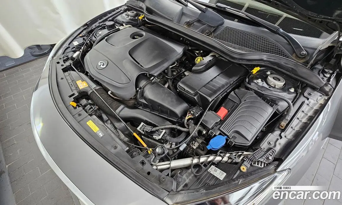 Infiniti Q30 2017 2.0 автомат (гидро), фото 6 Infiniti Q30 2017 2.0 автомат (гидро), фото 6