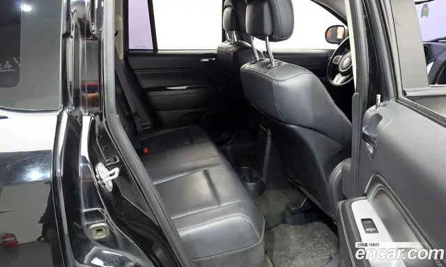 Jeep Compass 2016 2.4 автомат (гидро), миниатюра 12