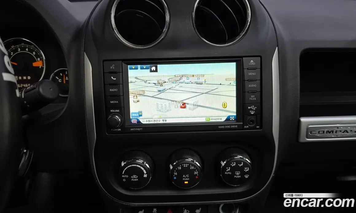 Jeep Compass 2016 2.4 автомат (гидро), фото 14