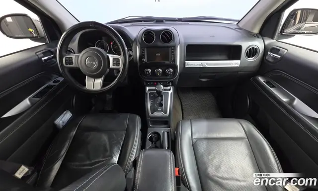 Jeep Compass 2016 2.4 автомат (гидро), миниатюра 7