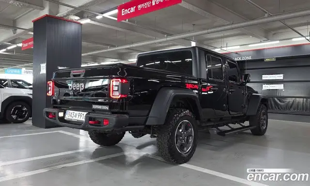 Jeep Gladiator 2023 3.6 автомат (гидро), миниатюра 2