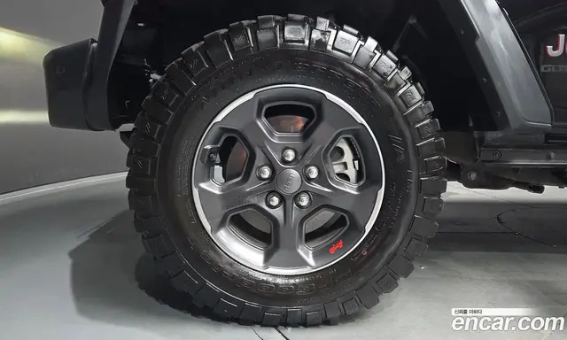 Jeep Gladiator 2023 3.6 автомат (гидро), миниатюра 5