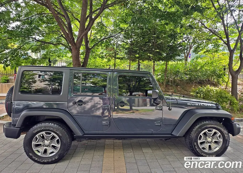 Jeep Wrangler 2017 3.6 автомат (гидро), фото 11