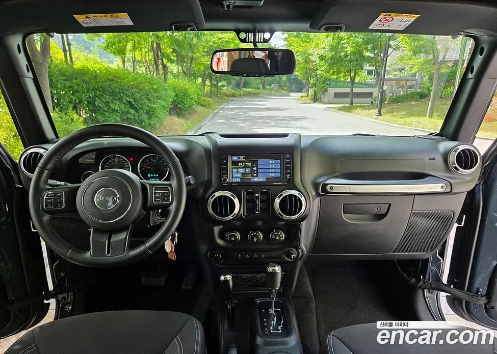 Jeep Wrangler 2017 3.6 автомат (гидро), фото 13