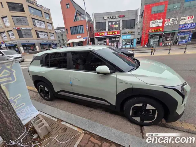 Kia EV3, 2025, 3 000 км