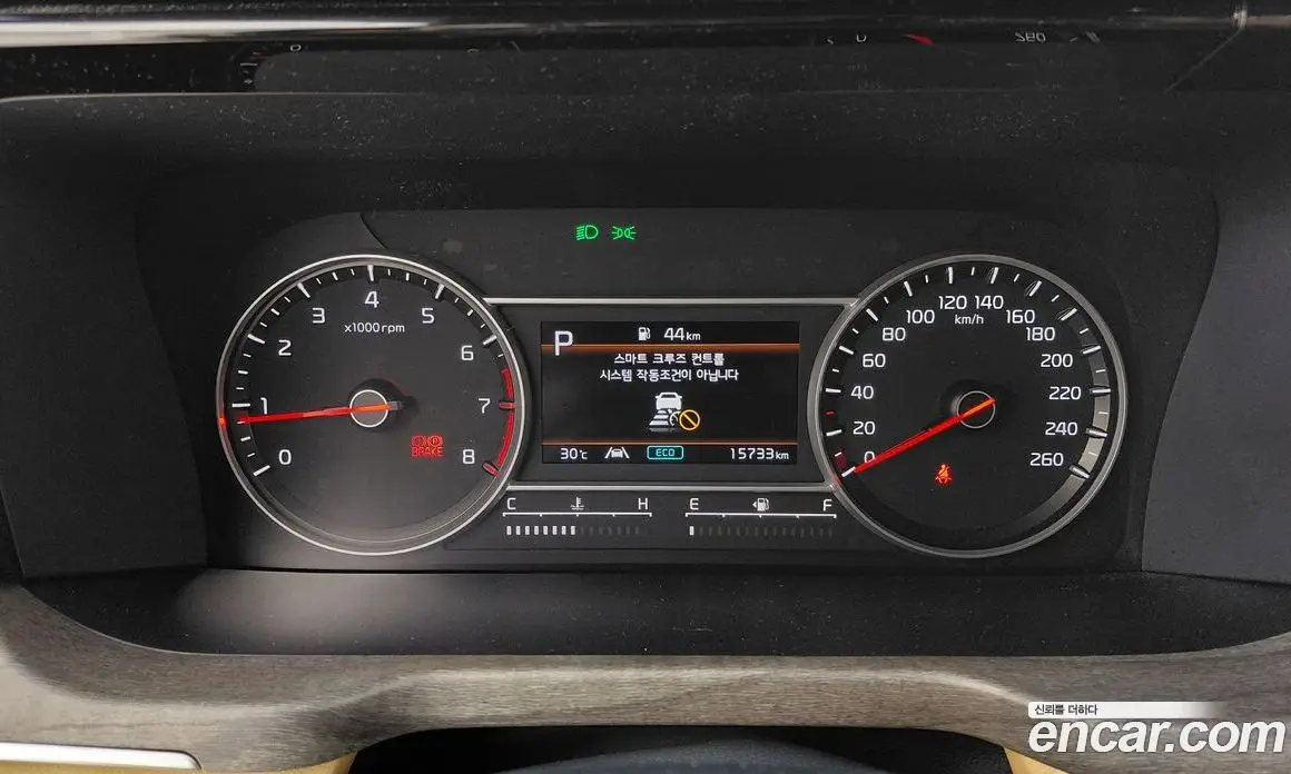 Kia Sorento 2023 2.5 автомат (гидро), фото 8 Kia Sorento 2023 2.5 автомат (гидро), фото 8