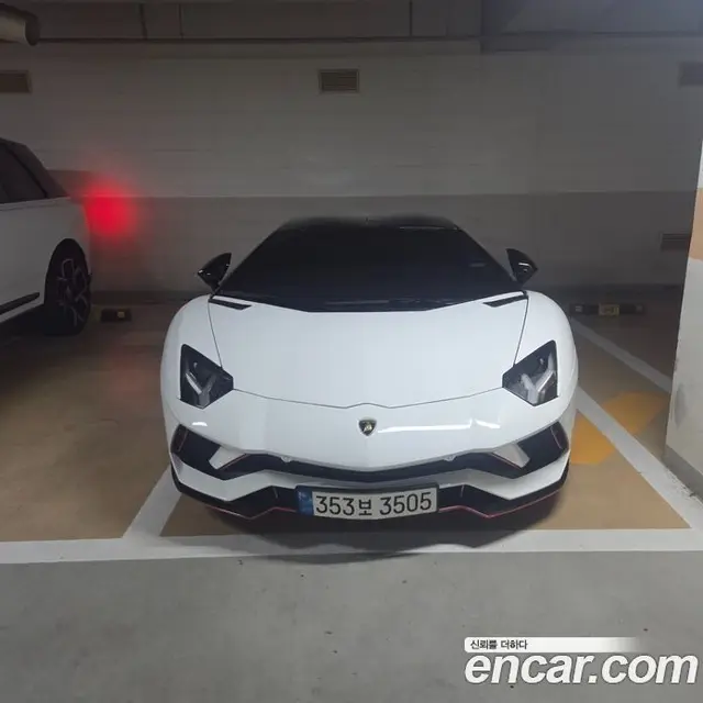 Lamborghini Aventador, 2019, 15 100 км