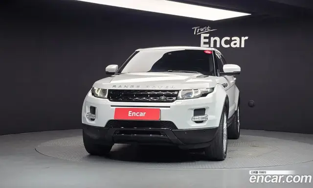 Land Rover Range Rover Evoque 2012 2.2 автомат (гидро), миниатюра 3