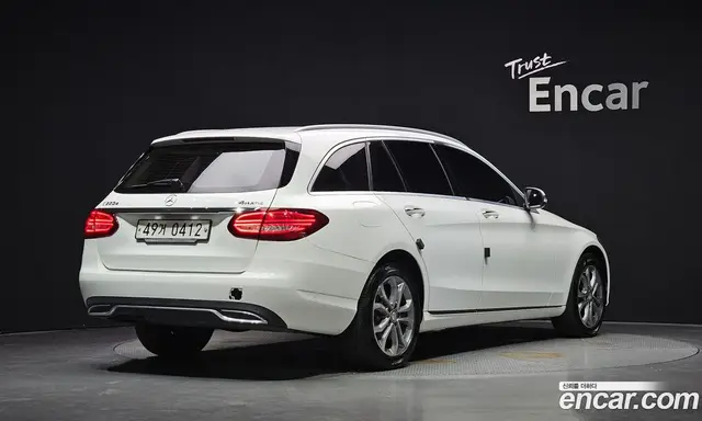 Mercedes-Benz C-Class 2015 2.1 автомат (гидро), миниатюра 2 Mercedes-Benz C-Class 2015 2.1 автомат (гидро), миниатюра 2
